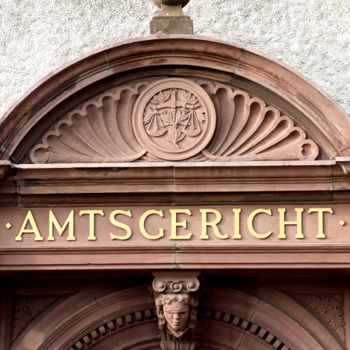 Insolvenz Pleite Amtsgericht iStock Bjoern Wylezich.jpg